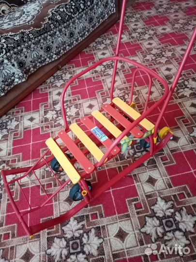 Санки на колесах