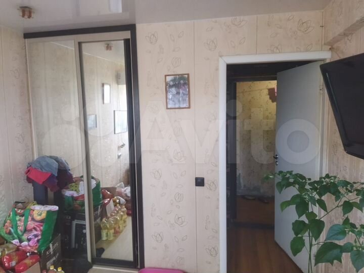 Комната 23 м² в 5-к., 5/5 эт.