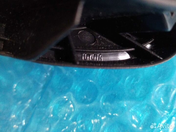 RAV4 -3 Крепление противотуманной фары правое NEW