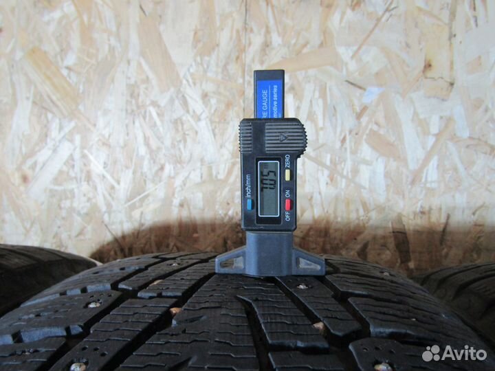 Nokian Tyres Hakkapeliitta 7 SUV 265/60 R18