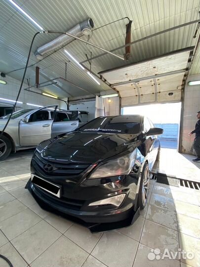 Сплиттер губа на бампер Hyundai