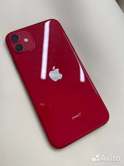 Телефон iPhone 11