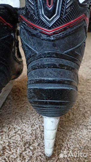 Хоккейные коньки bauer NSX, размер 3.5