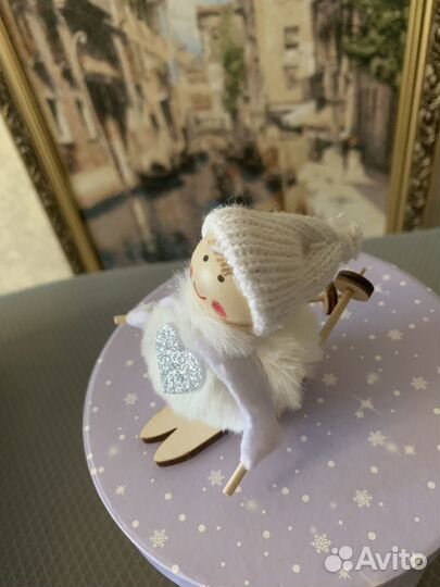 Подарочная коробка упаковка