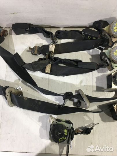 Ремень безопасности задний mazda 3 BK 2.0 мт седан