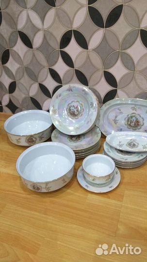 Продам сервиз Мадонна