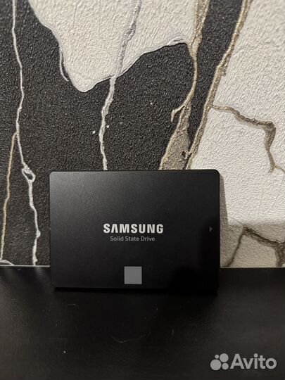 SSD Накопитель Samsung 860 EVO 250Gb