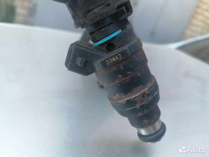 Рампа с форсунками на пежо 406