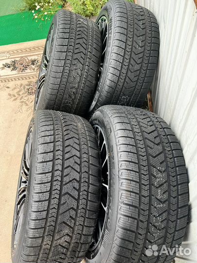 Колёса 275/45R20 для Range Rover