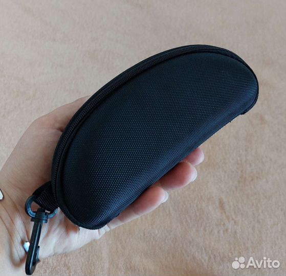 Футляр для очков