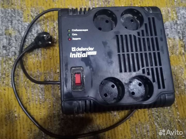 Стабилизатор напряжения