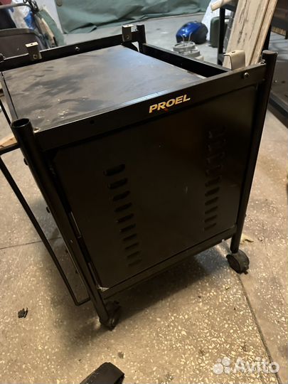 Рэковый шкаф