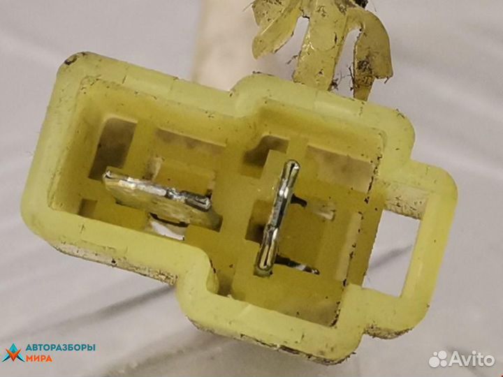 Стеклоподъемник передний правый Daihatsu Move 2