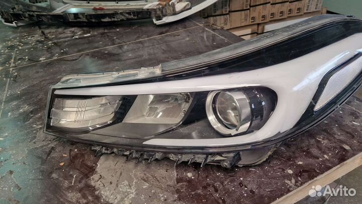 Фара Kia Cerato 2016 год