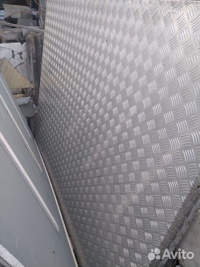 Лист алюминиевый рифленый квинтет 1,5 мм