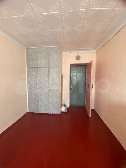 Комната 16,8 м² в > 9-к., 3/3 эт.