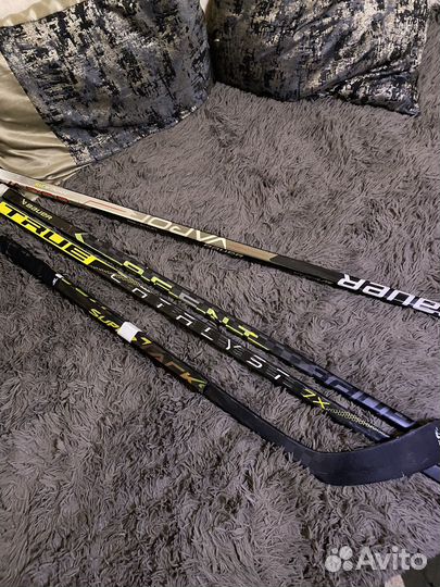 Клюшка хоккейная