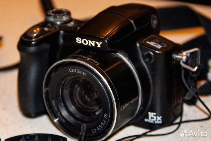 Фотоаппарат sony DSC-H50