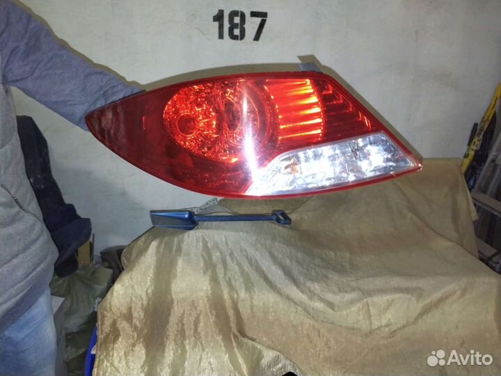 Фары на hyundai solaris 1 бу