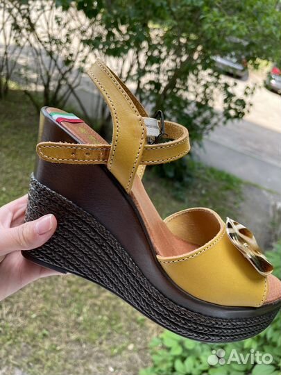 Туфли женские