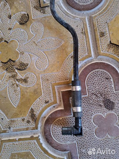 Трубка охлаждения Range Rover Sport l494