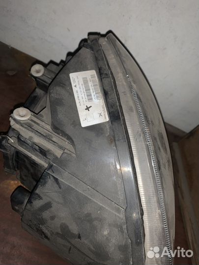 Фара левая priora