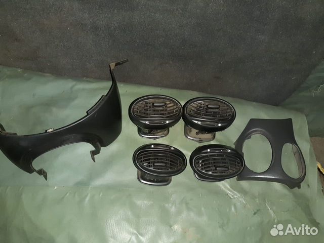 Пластик салона Ford Focus 1