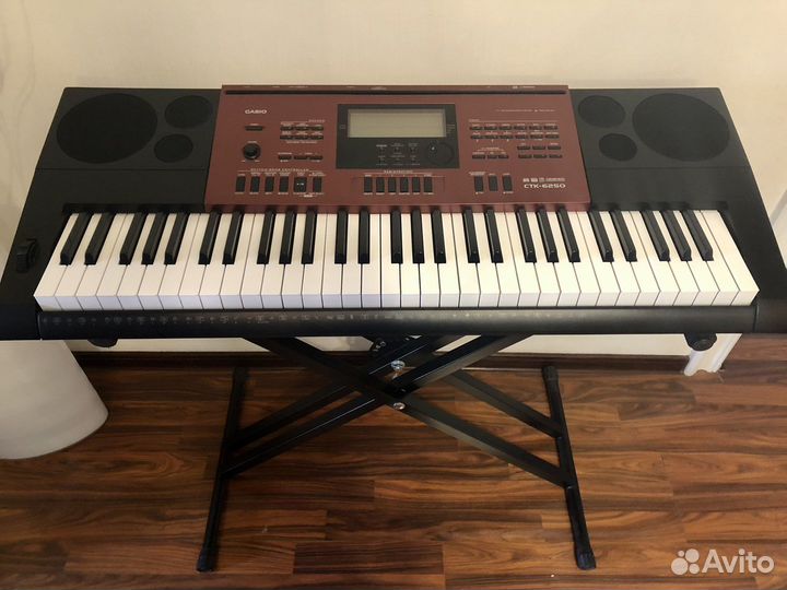 Синтезатор Casio CTK-6250
