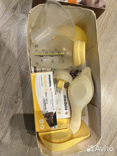 Молокоотсос medela ручной