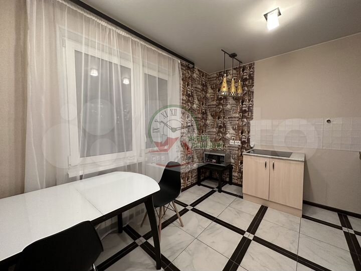 1-к. квартира, 45 м², 8/17 эт.