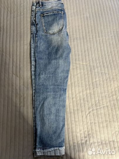 Джинсы