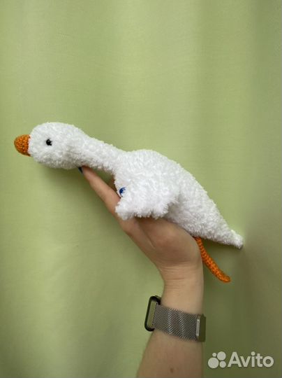 Гусь обнимусь