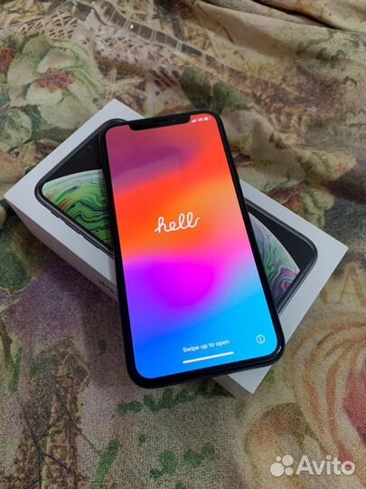 iPhone Xs, 64 ГБ