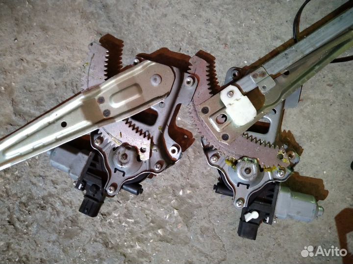 Моторчик стекла Mitsubishi Outlander XL,Lancer,ASX