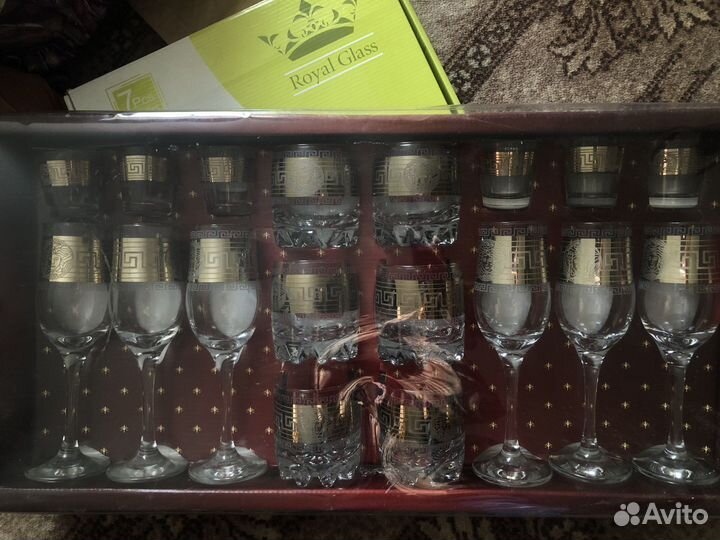 Сервис рюмки бокалы стаканы