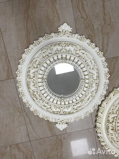 Зеркало ручной работы круглое натур дерево