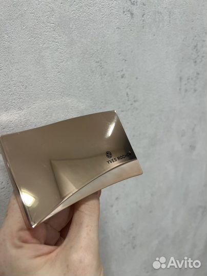 Пудра ives rocher оттенок 100