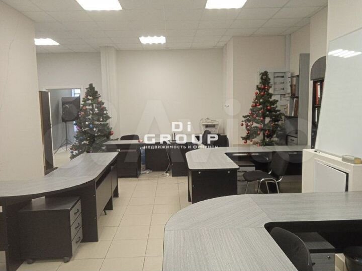 Помещение под офис с мебелью 240 кв м