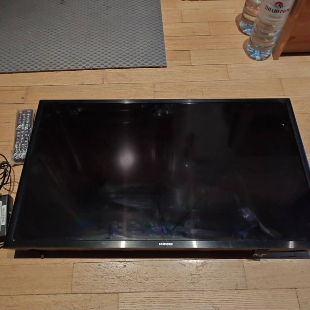 Телевизор Samsung ue32j5200ak