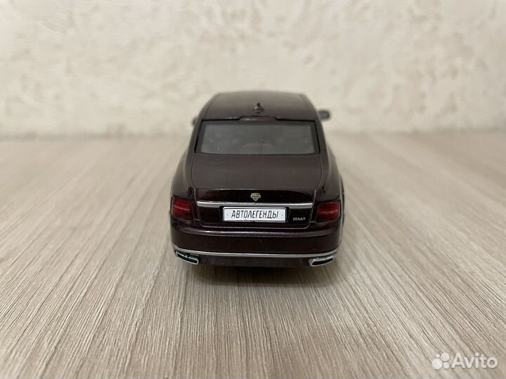 Модель Аурус Сенат 1/43