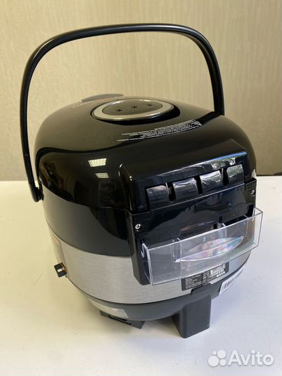 Мультиварка Redmond RMC-M90