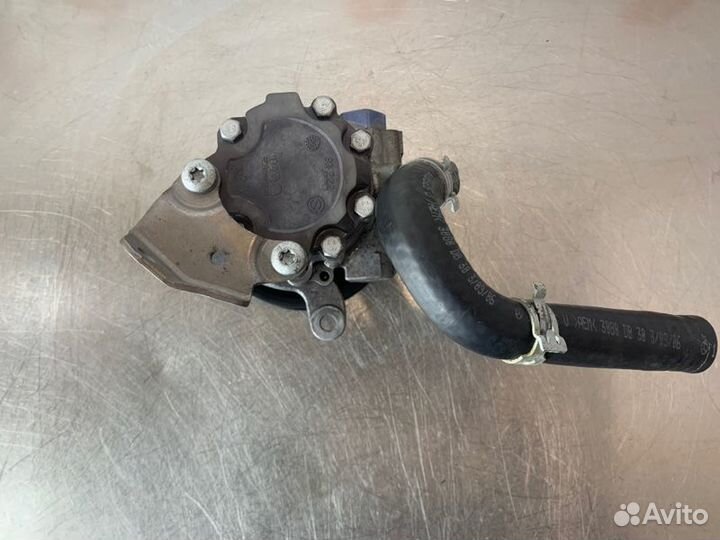 Насос гидроусилителя руля Mercedes S-Class W221