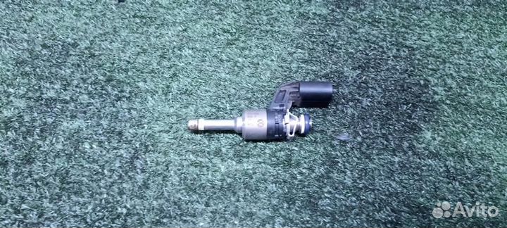 Форсунка инжекторная электрическая VW Jetta 2005