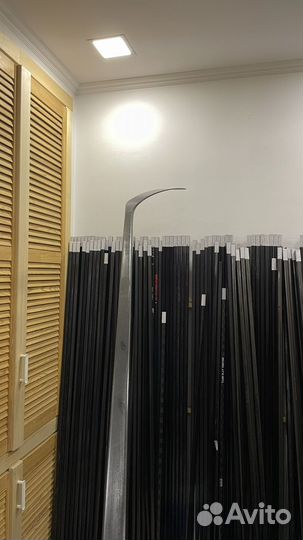 Клюшка хоккейная