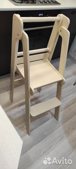 Башня помощника монтессори