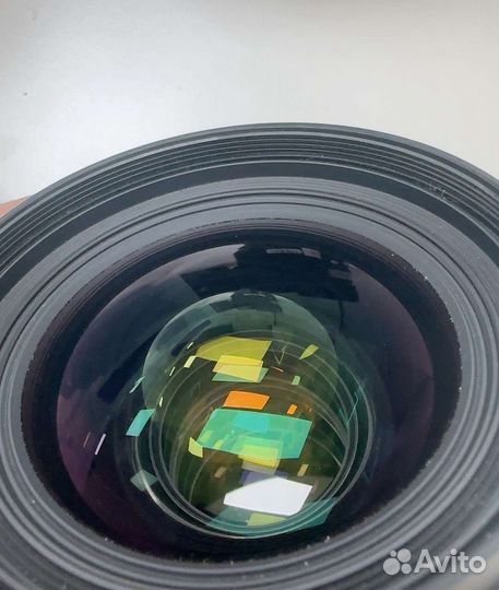 Объектив canon 35mm 1.4