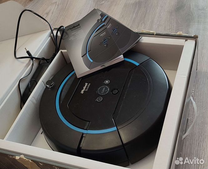 Моющий Робот-пылесос iRobot Scooba 450