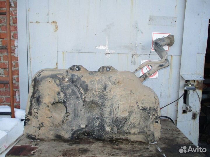 Бак топливный Renault Duster 1