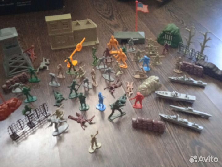 Игрушка Солдат