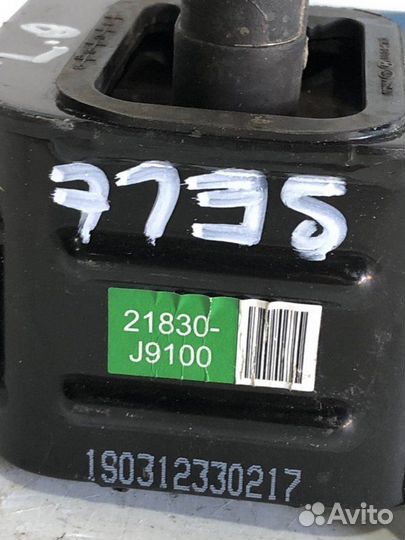 Подушка кпп передняя левая Kia Seltos SP2 2.0 2021